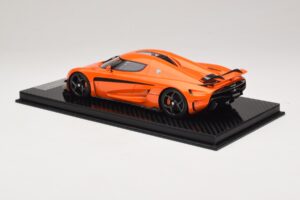 Koenigsegg Regera Orange Carbon Package FrontiArt 1:18 F071-153 Resin — photo 5 of 7