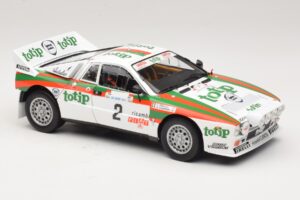 Lancia 037 #2 A. Bettega / M. Perissinot Rally San Marino 1984 Kyosho 1:18 08306F Diecast — photo 6 of 8