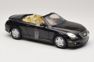 Lexus SC430 Convertible Black Motormax 1:18 73119 Diecast — photo 4 of 6