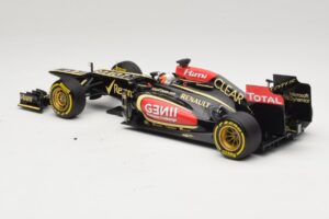 Lotus F1 Team E21 #7 K. Raikkonen Showcar 2013 Minichamps 1:18 110130077 Diecast — photo 5 of 7