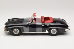 Mercedes 190 SL W121 Roadster Black ERTL 1:18 7464 Diecast — photo 3 of 6