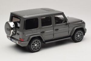 Mercedes G-Class W465 Classic Grey Norev 1:18 183035 Diecast — photo 2 of 6