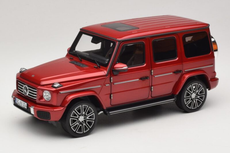 Mercedes G-Class W465 Hyacinth Red Norev 1:18 183037 Diecast