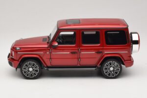 Mercedes G-Class W465 Hyacinth Red Norev 1:18 183037 Diecast — photo 3 of 6