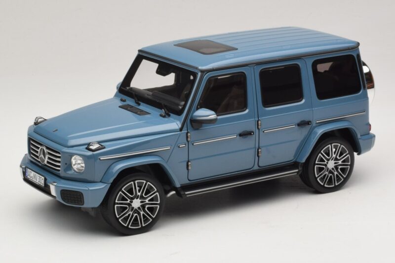 Mercedes G-Class W465 Vintage Blue Norev 1:18 183034 Diecast