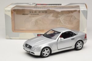 Mercedes SLK230 R170 AMG Roadster Silver UT Models 1:18 26152 Diecast — photo 8 of 8
