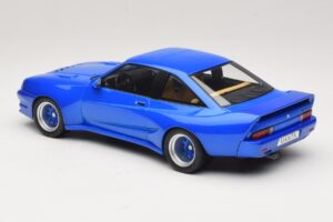 Opel Manta B Blue Metallic MCG 1:18 MCG18258 Diecast — photo 5 of 6