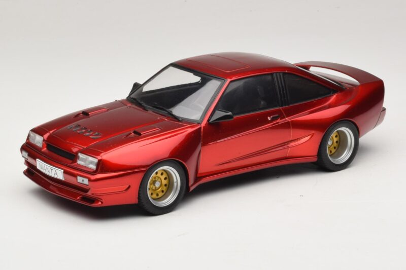 Opel Manta B Mattig Red MCG 1:18 MCG18265 Diecast