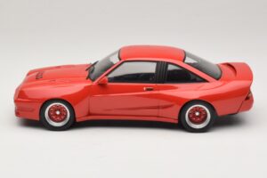 Opel Manta B Red MCG 1:18 MCG18382 Diecast — photo 3 of 6