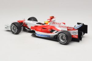 Panasonic Toyota Racing TF106 #12 R. Schumacher 2006 Minichamps 1:18 AM59557K Diecast — photo 5 of 7