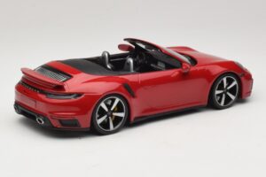 Porsche 911 992 Turbo S Cabriolet Dark Red Minichamps 1:18 PORSCHE007 Diecast — photo 2 of 6