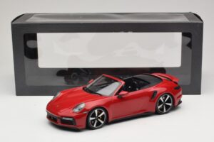 Porsche 911 992 Turbo S Cabriolet Dark Red Minichamps 1:18 PORSCHE007 Diecast — photo 6 of 6