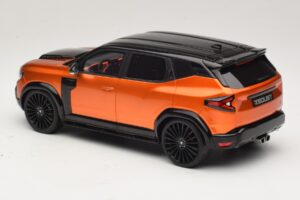 Dacia Duster Mk3 Redust Sport 4x2 Hybrid Metallic Orange Otto 1:18 OT1316 Resin — photo 5 of 6
