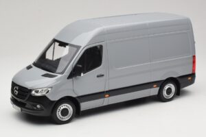 Mercedes Sprinter Grey Norev 1:18 Mercedes Sprinter Grey Norev 1:18 183042 Diecast