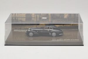 Alfa Romeo 8C 2900B Lungo Black Minichamps 1:43 436120421 Diecast — photo 5 of 5