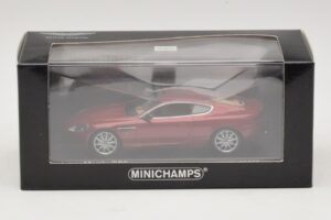 Aston Martin DB9 Red Metallic Minichamps 1:43 400137340 Diecast — photo 4 of 4
