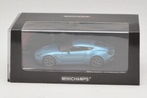 Aston Martin V12 Zagato Alba Blue Minichamps 1:43 437137222 Diecast — photo 5 of 5