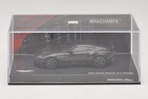 Aston Martin V12 Zagato Scintilla Silver Minichamps 1:43 437137221 Diecast — photo 4 of 5
