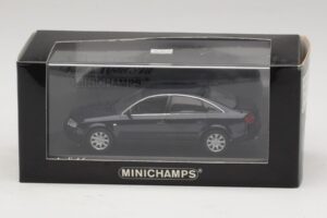 Audi A6 C5 Blue Metallic Minichamps 1:43 430010201 Diecast — photo 4 of 4