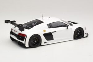 Audi R8 LMS Ultra White 2015 Minichamps 1:18 153151100 Diecast — photo 2 of 6