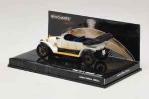 Audi Typ A Phaeton White Blue Minichamps 1:43 437019032 Diecast — photo 3 of 5