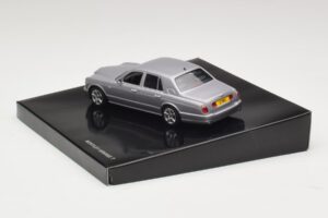 Bentley Arnage T Silver Tempest Minichamps 1:43 BL326 Diecast — photo 3 of 4