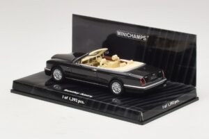 Bentley Azure Black Minichamps 1:43 436139930 Diecast — photo 3 of 4