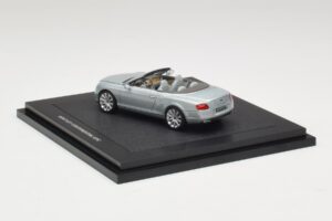 Bentley Continental GTC Light Grey Metallic Minichamps 1:43 BL907 Diecast — photo 2 of 4