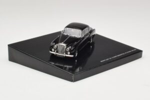 Bentley S1 Continental Flying Spur Black Minichamps 1:43 BL468 Diecast — photo 2 of 4