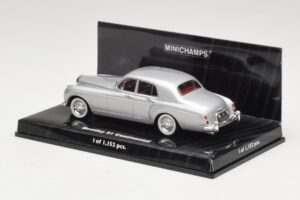 Bentley S1 Continental Silver Minichamps 1:43 436139552 Diecast — photo 3 of 4
