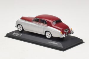 Bentley S2 Silver Red Minichamps 1:43 403139953 Diecast — photo 3 of 4