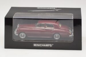 Bentley S2 Standard Saloon Red Minichamps 1:43 436139951-O1 Diecast — photo 4 of 4