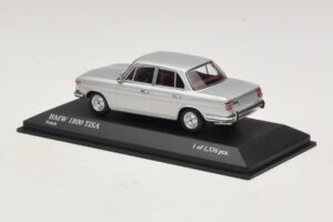 BMW 1800 TI/SA Silver Minichamps 1:43 400025100 Diecast — photo 3 of 4