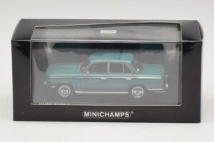 BMW 2000A Green Minichamps 1:43 437023001 Diecast — photo 4 of 4