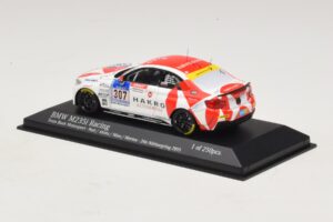 BMW M235i Bong Motorsport #307 Nett / Akata 24 Hours of Nurburgring 2015 Minichamps 1:43 437152507 Diecast — photo 3 of 4