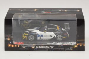 BMW Z4 GT3 Need for Speed Team #4 Hartung / Viebahn 24 Hours of Nürburgring 2011 Minichamps 1:43 437112904 Diecast — photo 5 of 5