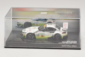 BMW Z4 GT3 Westcoast Racing #52 F. Lestrup ADAC GT Masters 2011 Minichamps 1:43 437112952 Diecast — photo 4 of 5