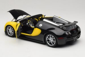 Bugatti Veyron Grand Sport Black Lemon Minichamps 1:18 100110831 Diecast — photo 5 of 8