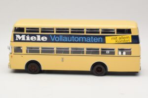 Bussing D2U Heckturen Miele Minichamps 1:43 439071086 Diecast — photo 3 of 6