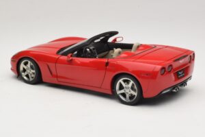 Chevrolet Corvette C6 Convertible Red AUTOart 1:18 71221 Diecast — photo 7 of 8