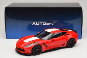 Chevrolet Corvette C7 Grand Sport Red with White Stripes AUTOart 1:18 71274 Composite — photo 8 of 8
