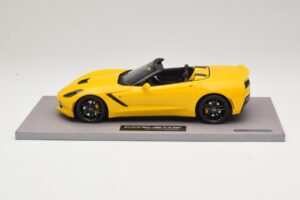 Chevrolet Corvette C7 Velocity Yellow BBR 1:18 BLM1815E Resin — photo 3 of 6