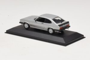 Ford Capri RS Mk1 Silver Minichamps 1:43 430085804 Diecast — photo 3 of 4