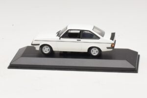 Ford Escort Mk1 TC White Minichamps 1:43 400081070 Diecast