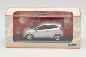 Ford Fiesta Mk7 Moondust Silver Metallic Minichamps 1:43 403088003 Diecast — photo 4 of 4