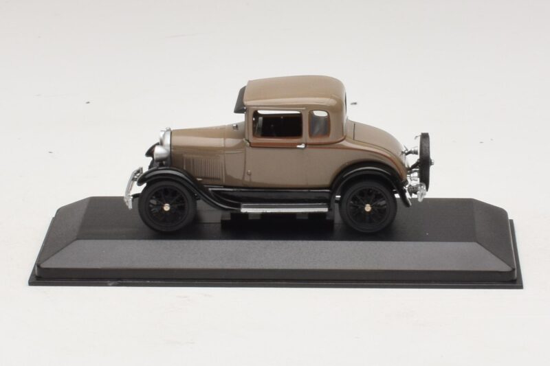 Ford Model A Standard Coupe Beige Minichamps 1:43 400082102 Diecast
