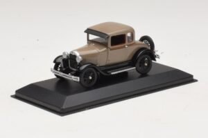 Ford Model A Standard Coupe Beige Minichamps 1:43 400082102 Diecast — photo 2 of 4