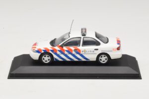 Ford Mondeo Mk1 Saloon Police Minichamps 1:43 433082091 Diecast
