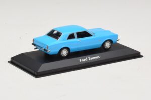Ford Taunus TC Coupe Light Blue Maxichamps 1:43 940081301 Diecast — photo 2 of 4