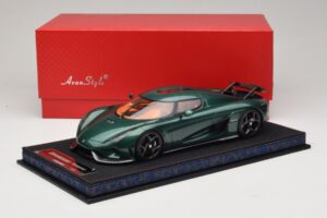 Koenigsegg Regera Green Tinted Carbon FrontiArt 1:18 AS010-110 Resin — photo 6 of 7